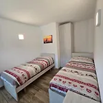 Apartament Miravalli